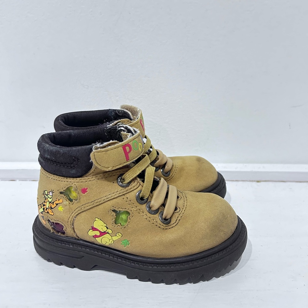 Vintage 90’s Y2K Toddler‎ Disney Winnie the Pooh Light-Up Boots Size 6